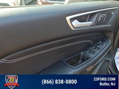2023 Ford Edge Titanium