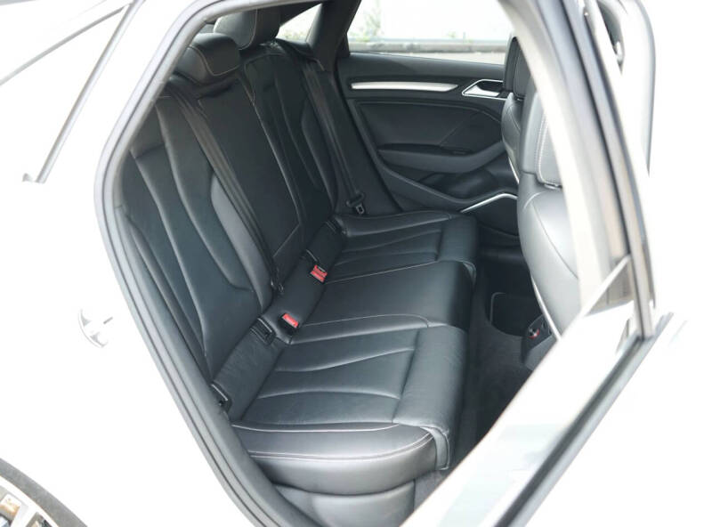 2015 Audi S3 2.0T quattro Prestige