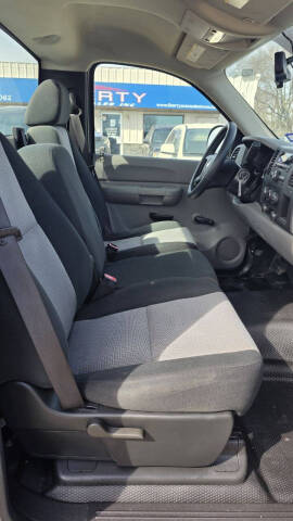 2007 Chevrolet Silverado 1500 Classic Work Truck