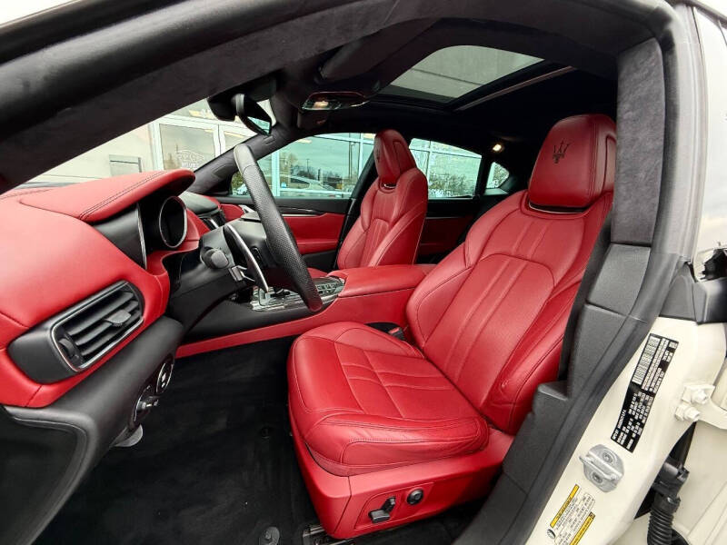 2017 Maserati Levante S