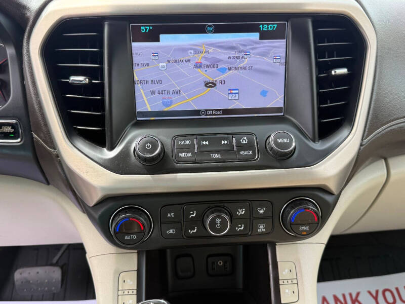 2017 GMC Acadia Denali