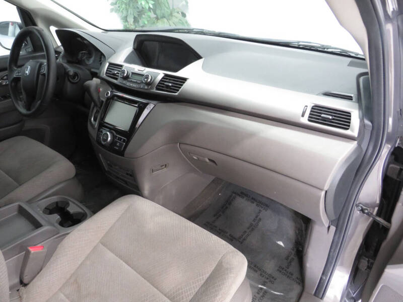 2016 Honda Odyssey SE