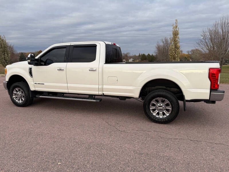 2017 Ford F-250 Super Duty Lariat