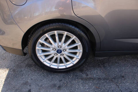 2014 Ford C-MAX Hybrid SE