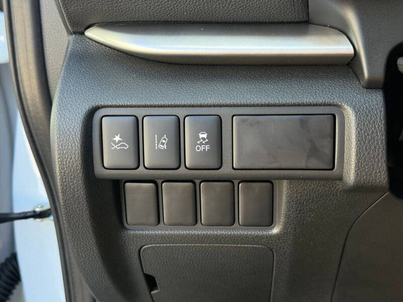 2026 Mitsubishi Eclipse Cross LE