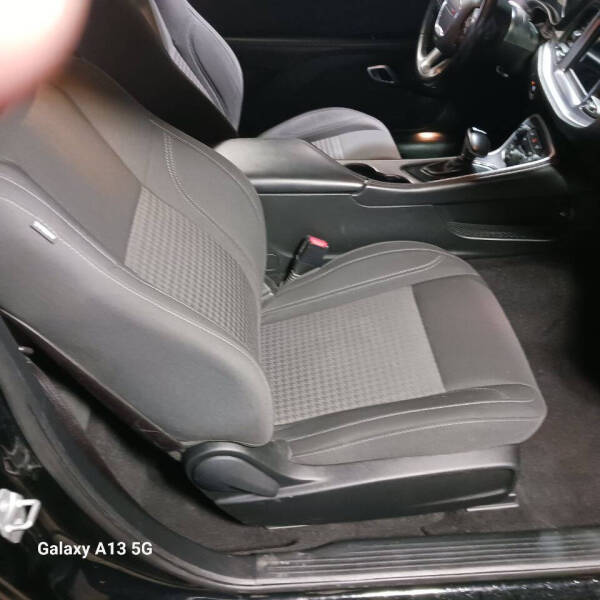 2019 Dodge Challenger SXT