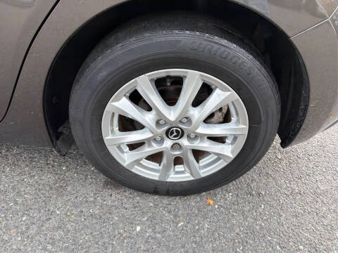 2015 Mazda MAZDA3 i Touring