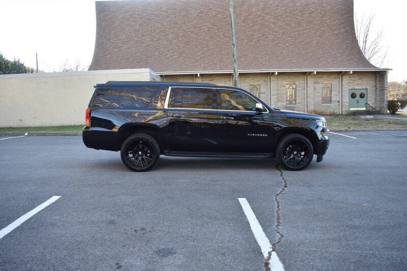 2017 Chevrolet Suburban LS