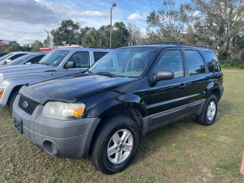 2005 Ford Escape XLS