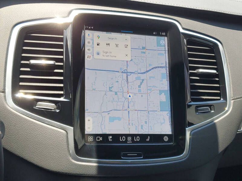 2024 Volvo XC90 B6 Ultimate Bright Theme 7P