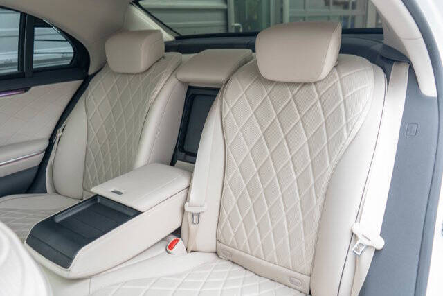 2021 Mercedes-Benz S-Class 36