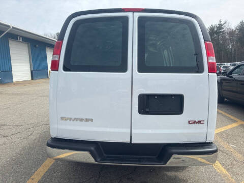 2024 GMC Savana 2500