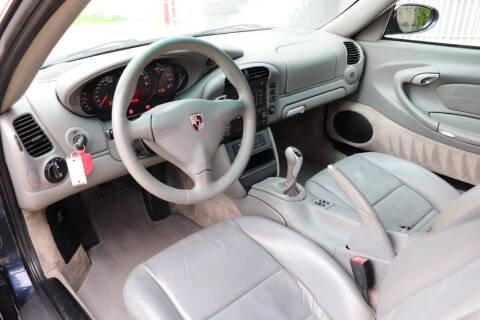 2003 Porsche 911 Carrera