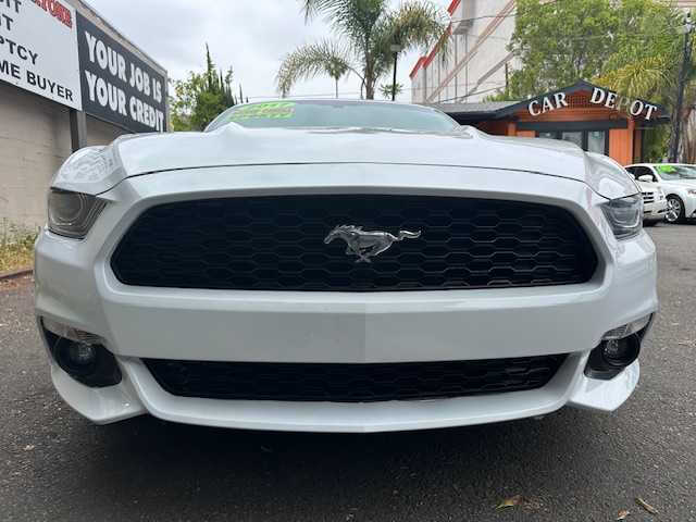 2017 Ford Mustang