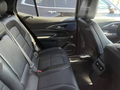 2025 Chevrolet Equinox EV LT 2
