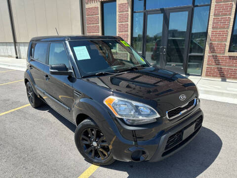 2012 Kia Soul +