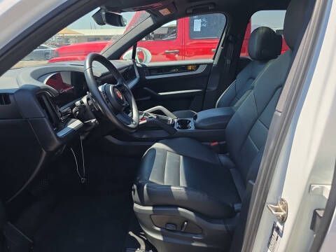 2025 Porsche Cayenne
