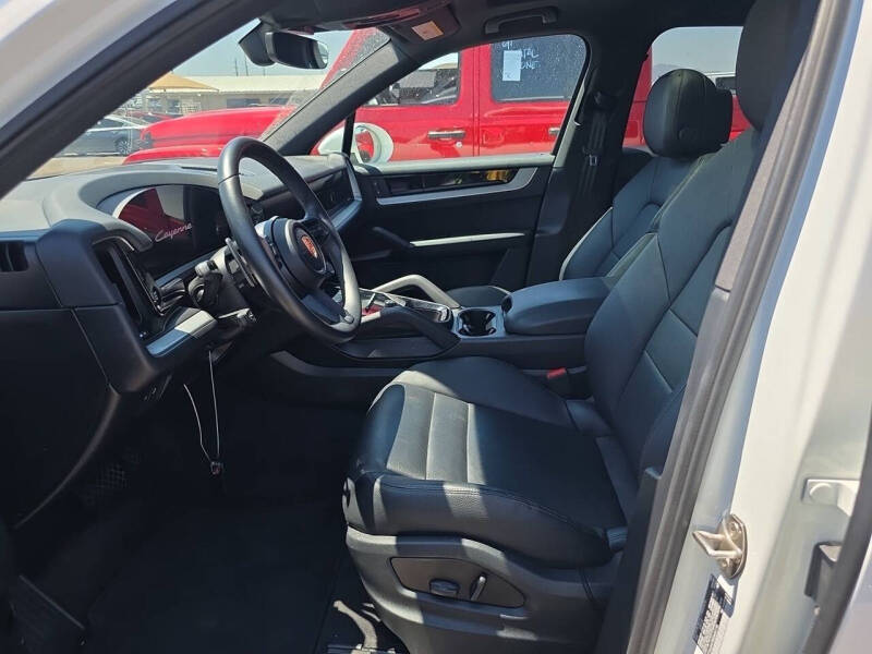 2025 Porsche Cayenne