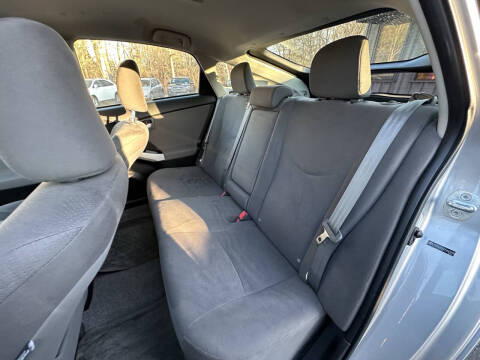 2012 Toyota Prius Two