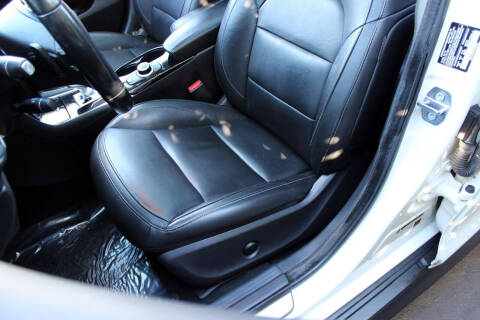 2018 Infiniti QX30 Essential