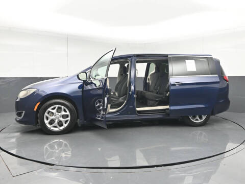 2018 Chrysler Pacifica Touring Plus