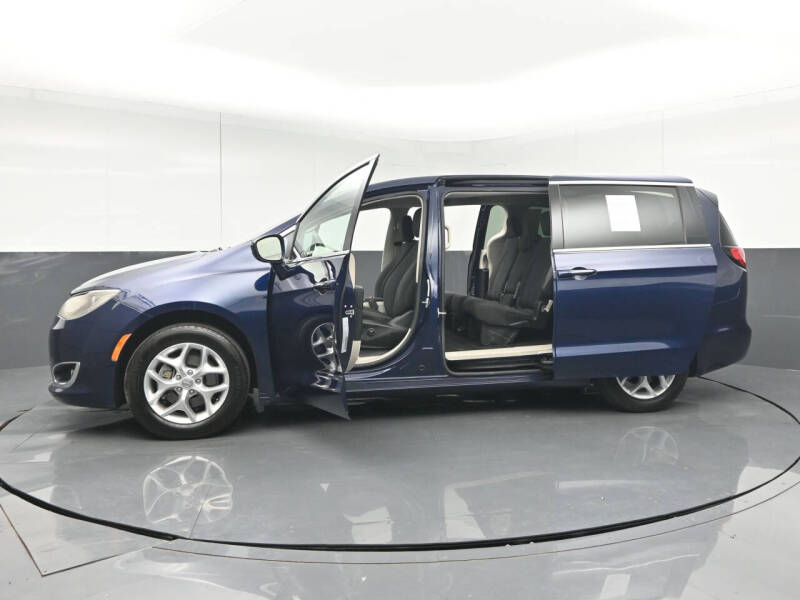 2018 Chrysler Pacifica Touring Plus