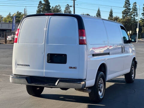 2020 GMC Savana 2500
