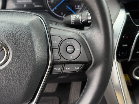 2023 Toyota Venza XLE