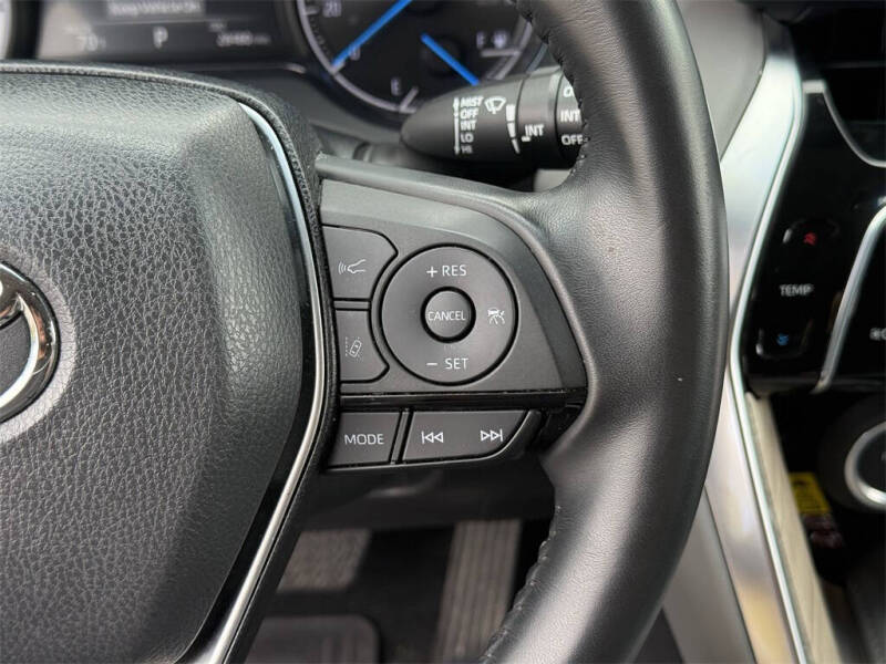 2023 Toyota Venza XLE