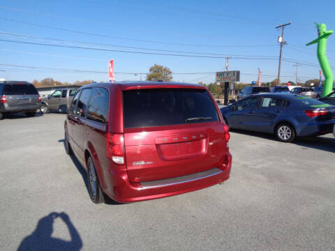 2015 Dodge Grand Caravan SE
