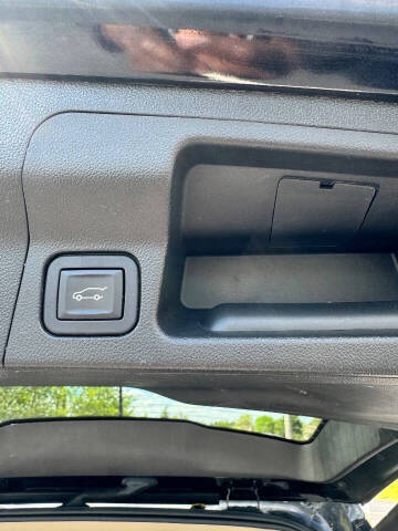 2017 GMC Acadia SLE-2