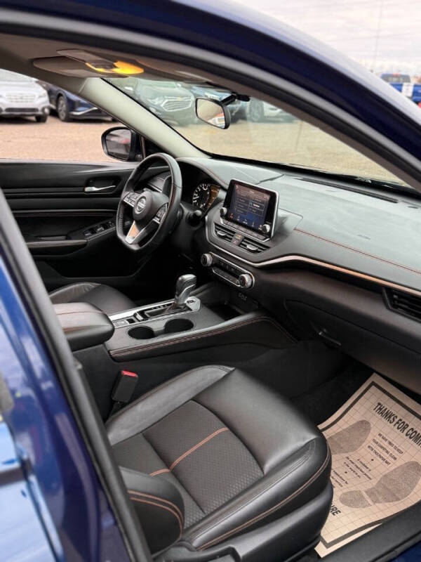 2021 Nissan Altima 2.5 SR