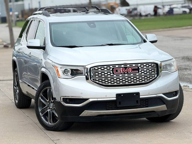 2017 GMC Acadia Denali