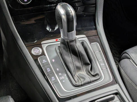 2019 Volkswagen Golf R 4Motion