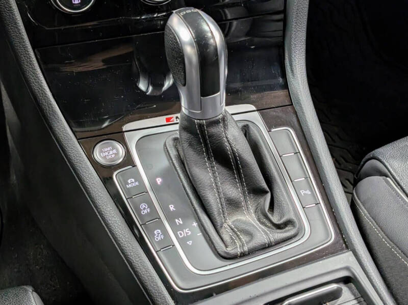 2019 Volkswagen Golf R 4Motion