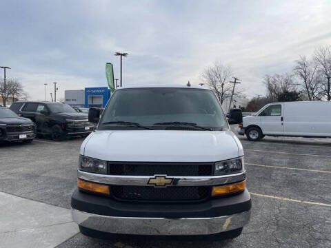 2025 Chevrolet Express 3500