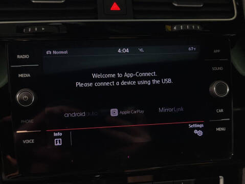 2019 Volkswagen Golf GTI S