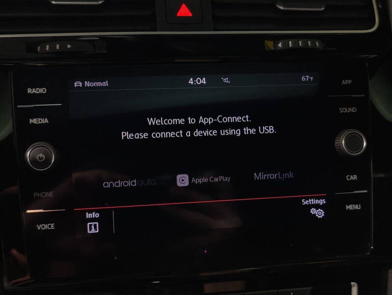 2019 Volkswagen Golf GTI S