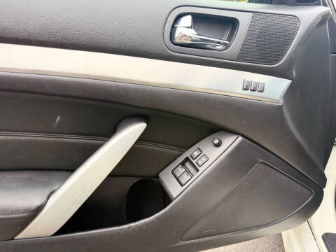 2014 Infiniti Q60 Coupe