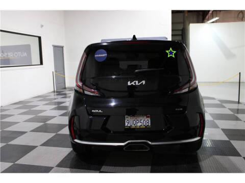 2023 Kia Soul GT-Line