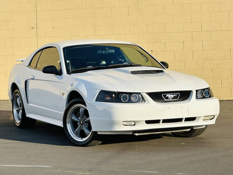 2002 Ford Mustang GT Deluxe's photo