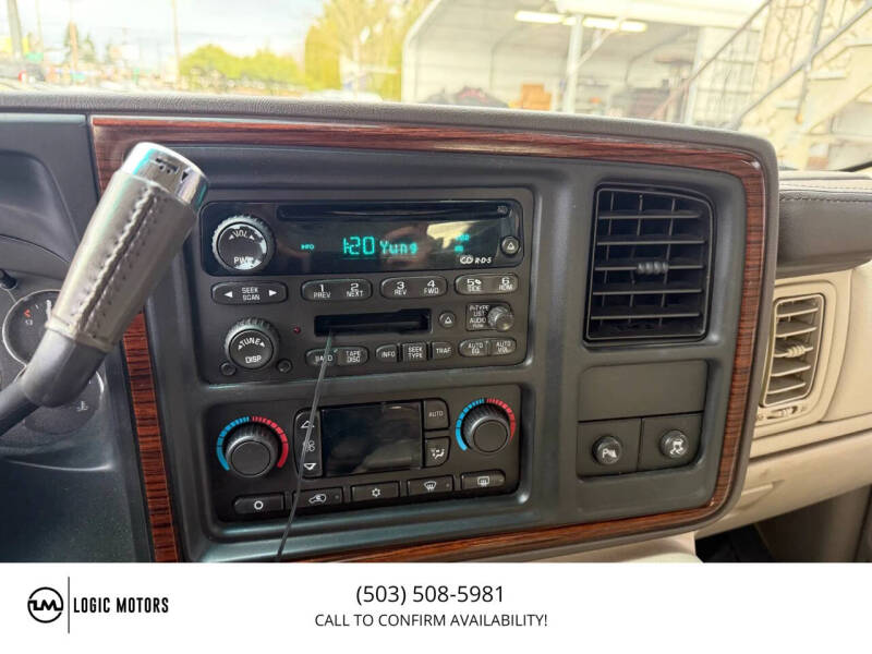 2003 Cadillac Escalade