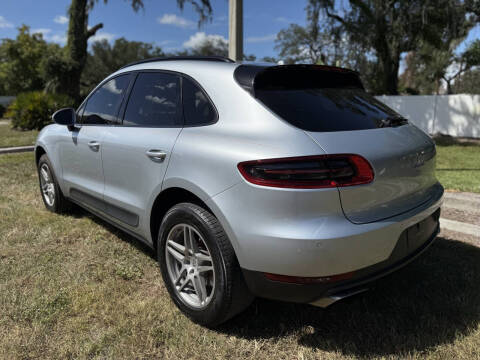 2017 Porsche Macan