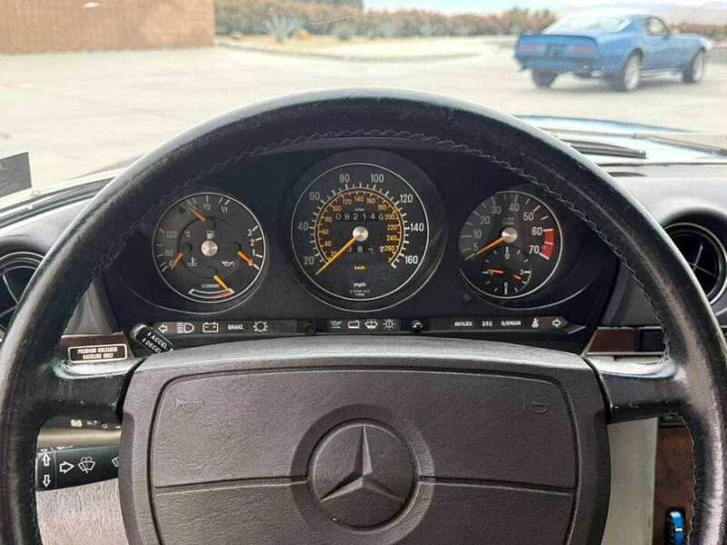 1986 Mercedes-Benz 560-Class 560 SL