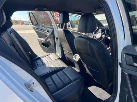 2016 Volkswagen Golf R