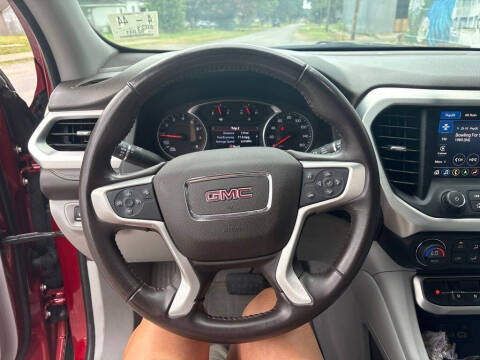 2021 GMC Acadia SLT