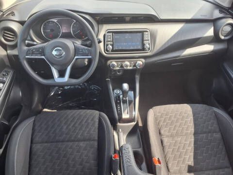2021 Nissan Kicks S