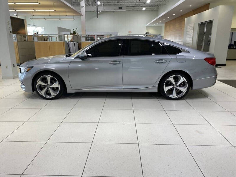 Used 2020 Honda Accord Touring with VIN 1HGCV2F92LA010092 for sale in North Olmsted, OH