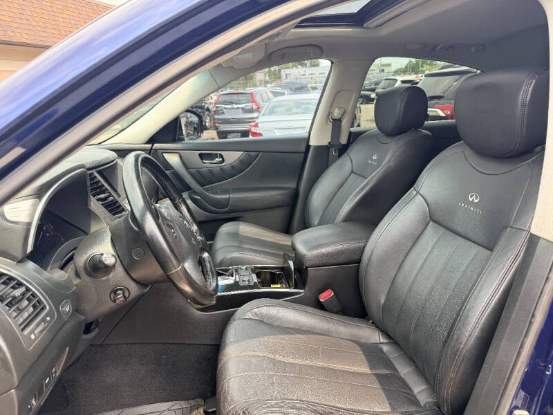 2013 Infiniti FX37