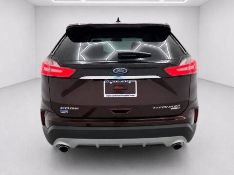 2020 Ford Edge Titanium